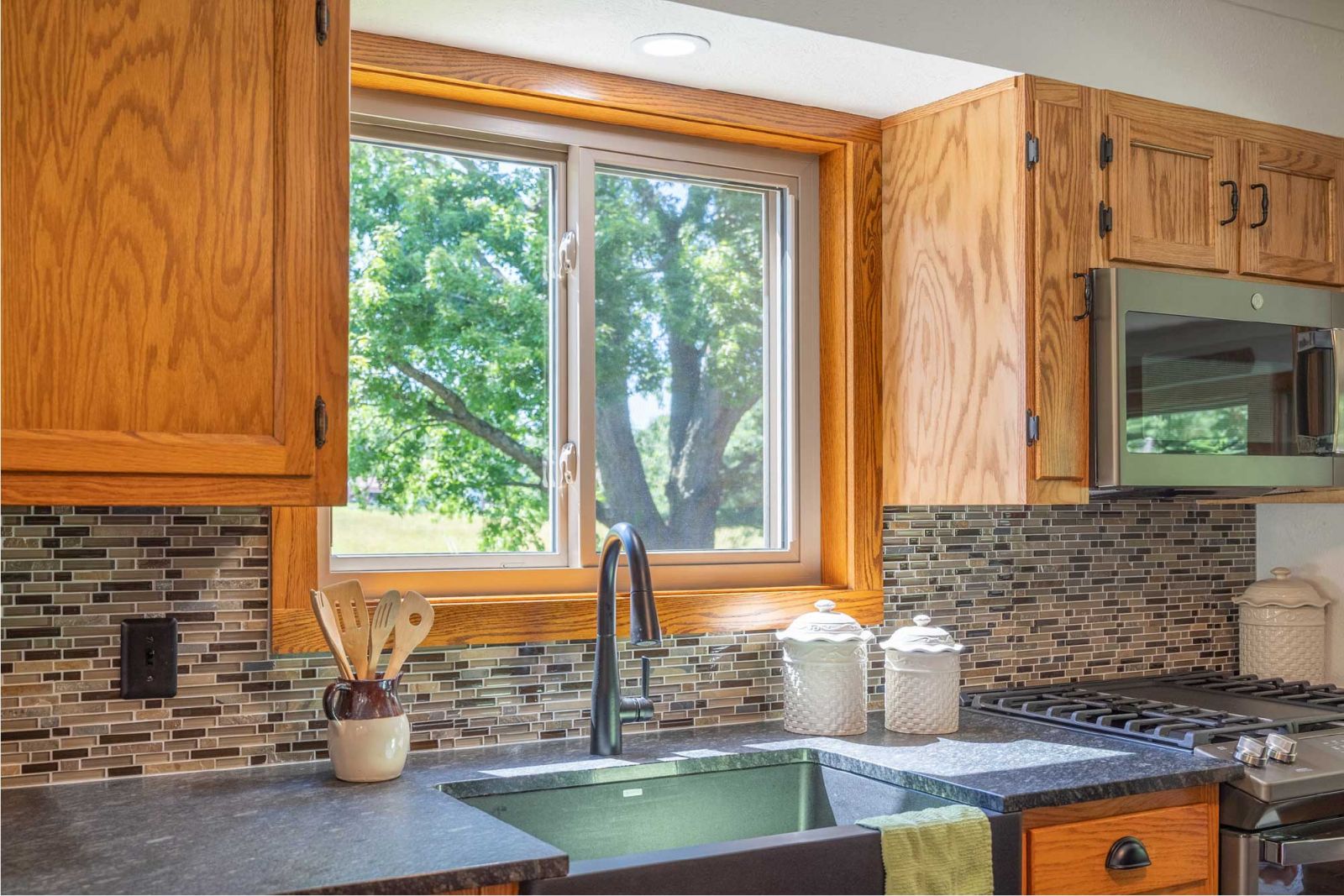 aspect-slider-sandstone